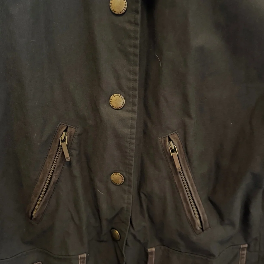 Ralph Lauren Green Barn Coat with snap closure & Corduroy collar - Picture 2 of 7
